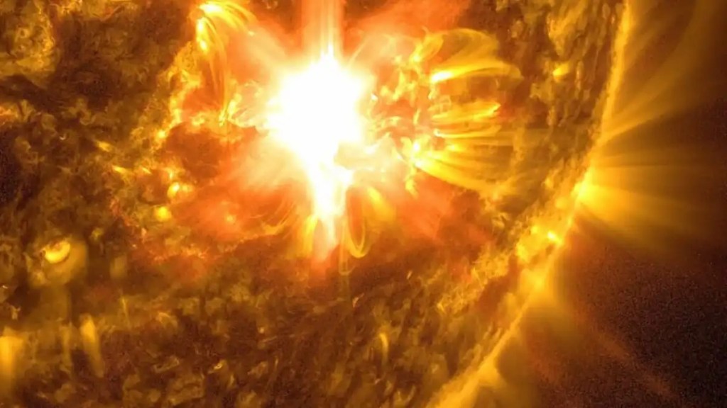 Starlink Hadapi Badai Matahari, Layanan Internet Tetap&nbsp;Aman?